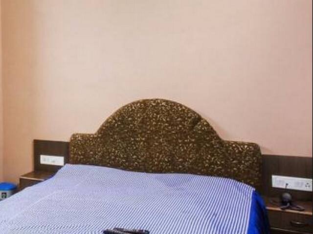 Guru Simar Lodge, Jabalpur 4